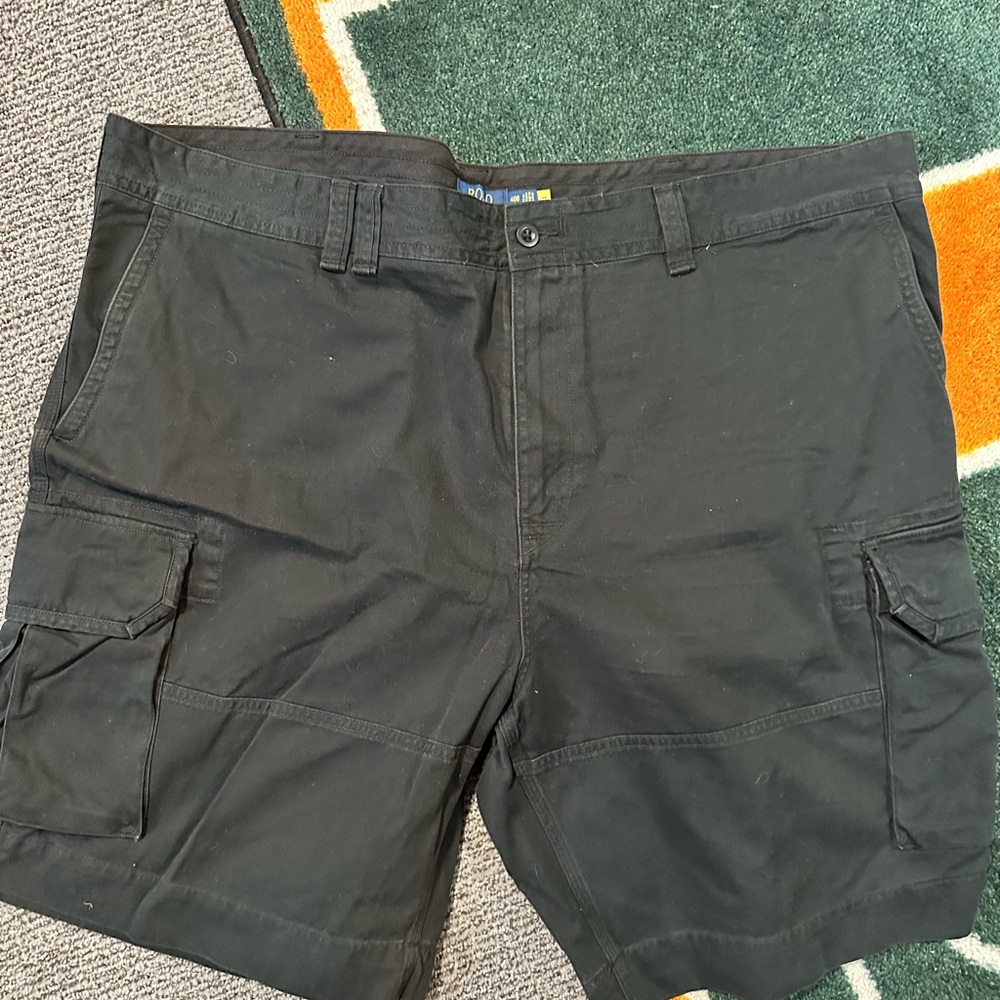Used Men's Black Cargo Shorts (Ralph Lauren)